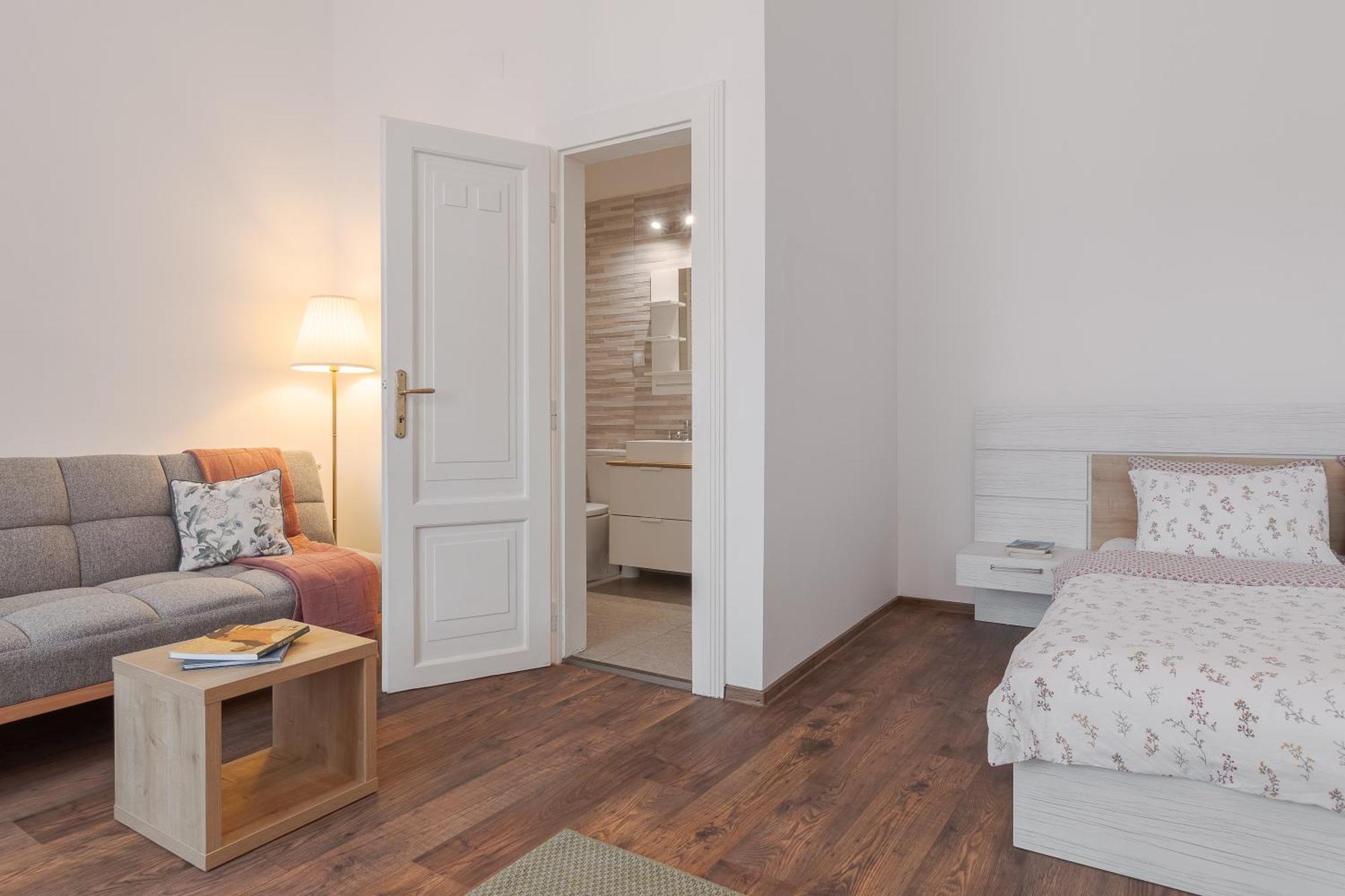 Apartament Ultracentral Alecsandri 1 Oradea Εξωτερικό φωτογραφία